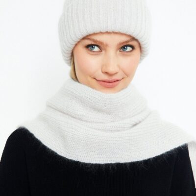 Knitwear Katri Niskanen  | Sofi Mohair Beanie, Bone