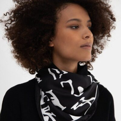 Accessories Katri Niskanen  | Katriniskanen Silk Scarf, Black